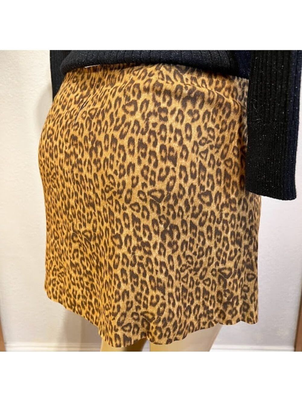 NWT $49 GB Leopard Print Double Tie Mini Skirt - Picture 5 of 6